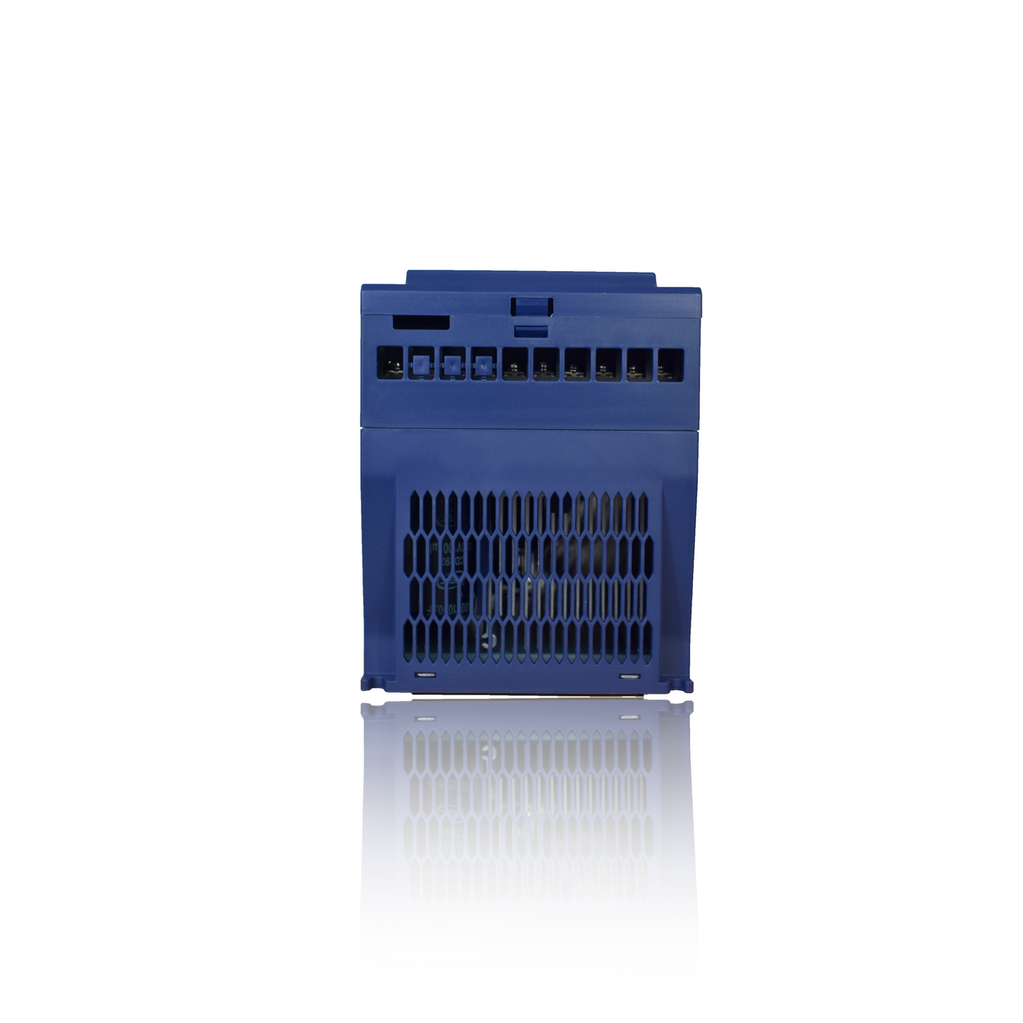 Variador de Frecuencia Marca Veikong Trifásico 7.5 hp VFD500M-5R5GT4B, 380 - 480 VAC, Corriente (A): 13.0 - 17.0